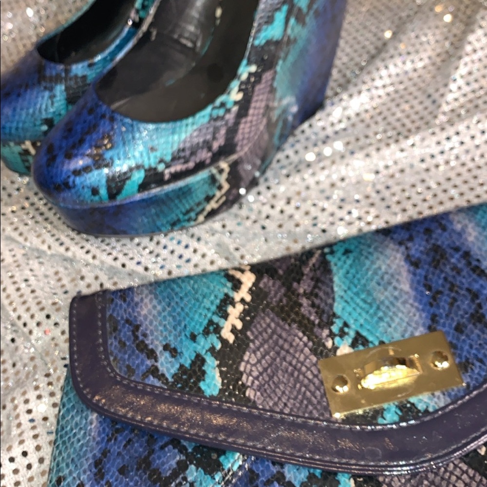 Platform heels + Clutch